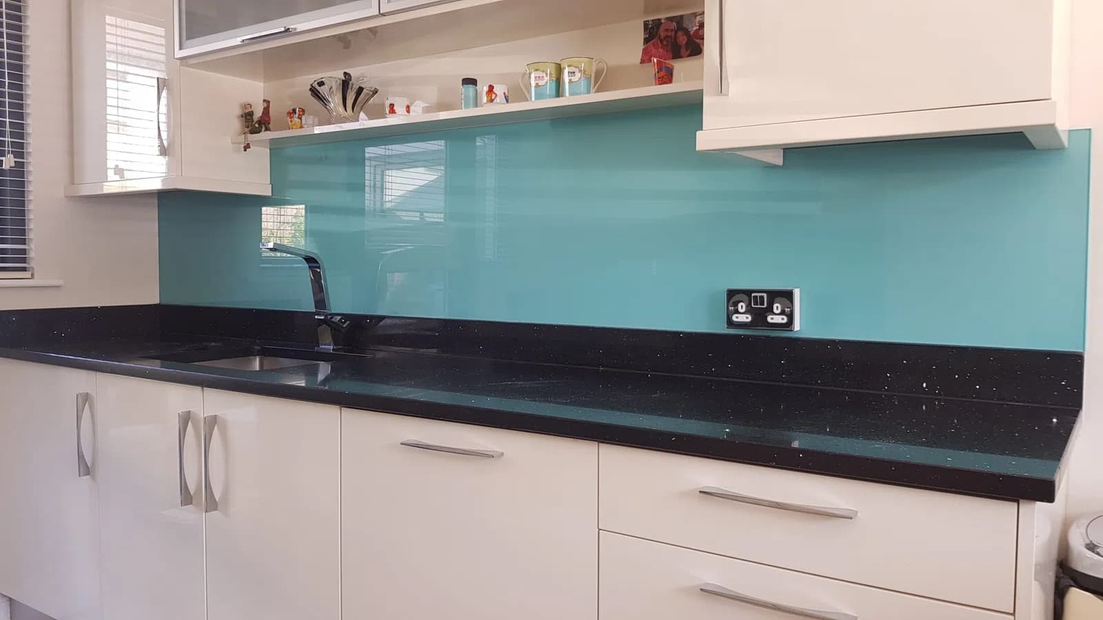 Kitchen glass splashback installation in Dublin, gallery image 2